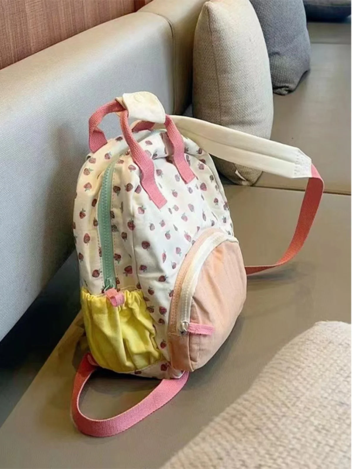 

New 2025 Lightweight Portable Baby Bag Outing Small oulder Bapa Autumn Tour Handheld Mommy Bag Polyester Zipper Closure