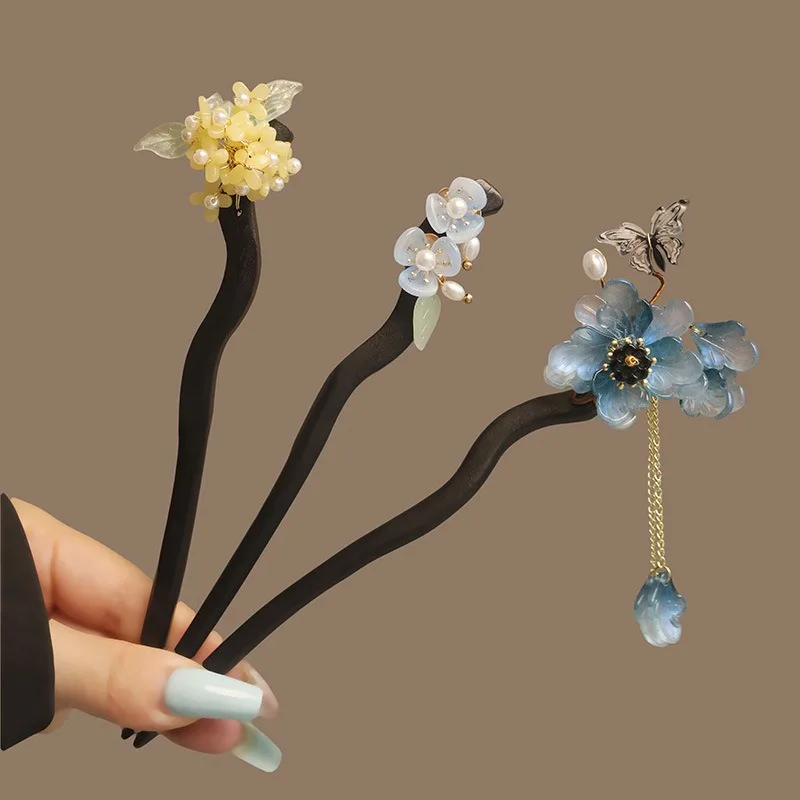 Ancient Style Tassels Exquisite Flowers Ladies' Wooden Hairpins Cool and Intellectual New Chinese Qipao Coiled Hair Hairpins