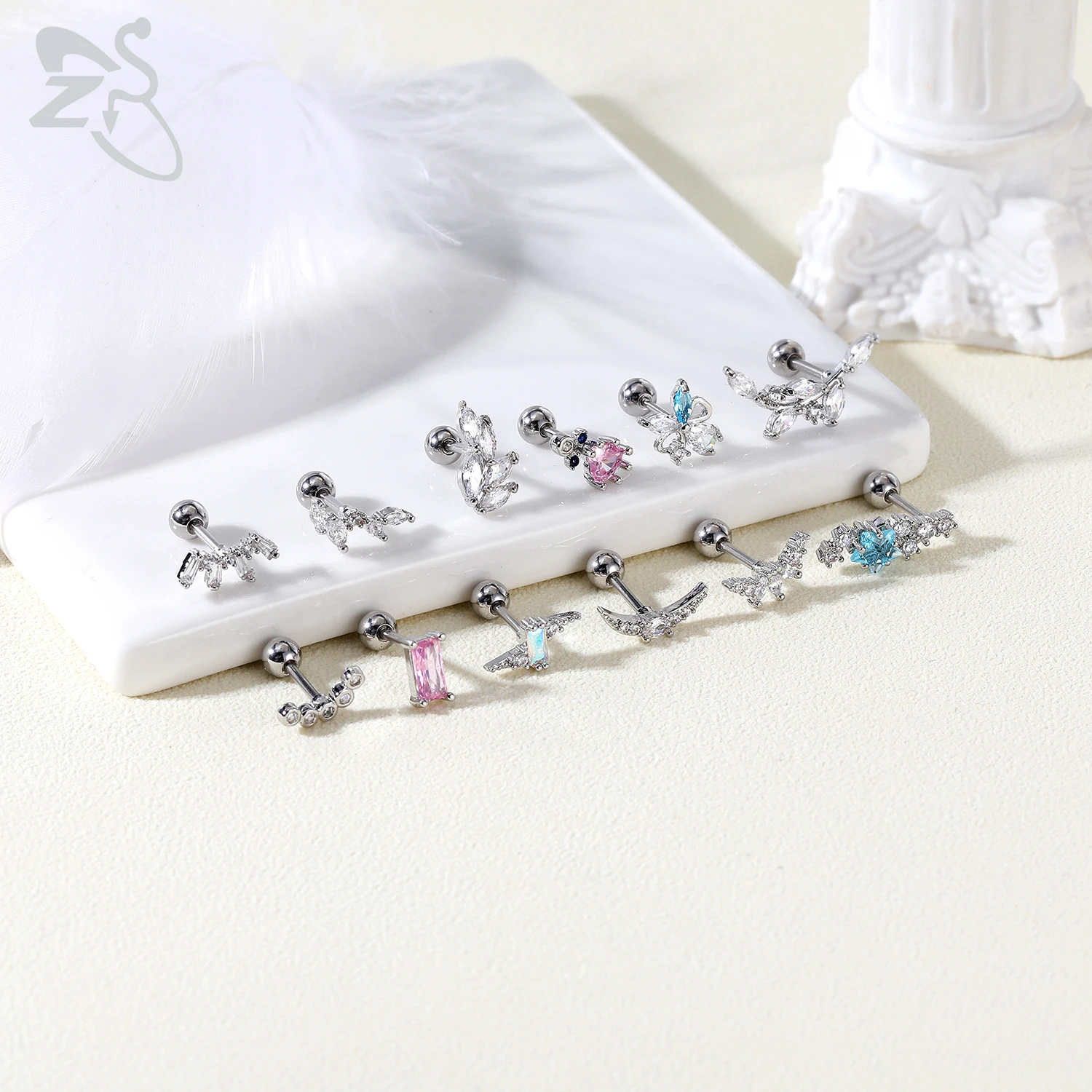 ZS 1 PC Cute CZ Crystal Stud orecchino per le donne Girl Heart Flower orecchini a bottone in acciaio inossidabile Tiny Helix cartilagine Piercing Jewelry