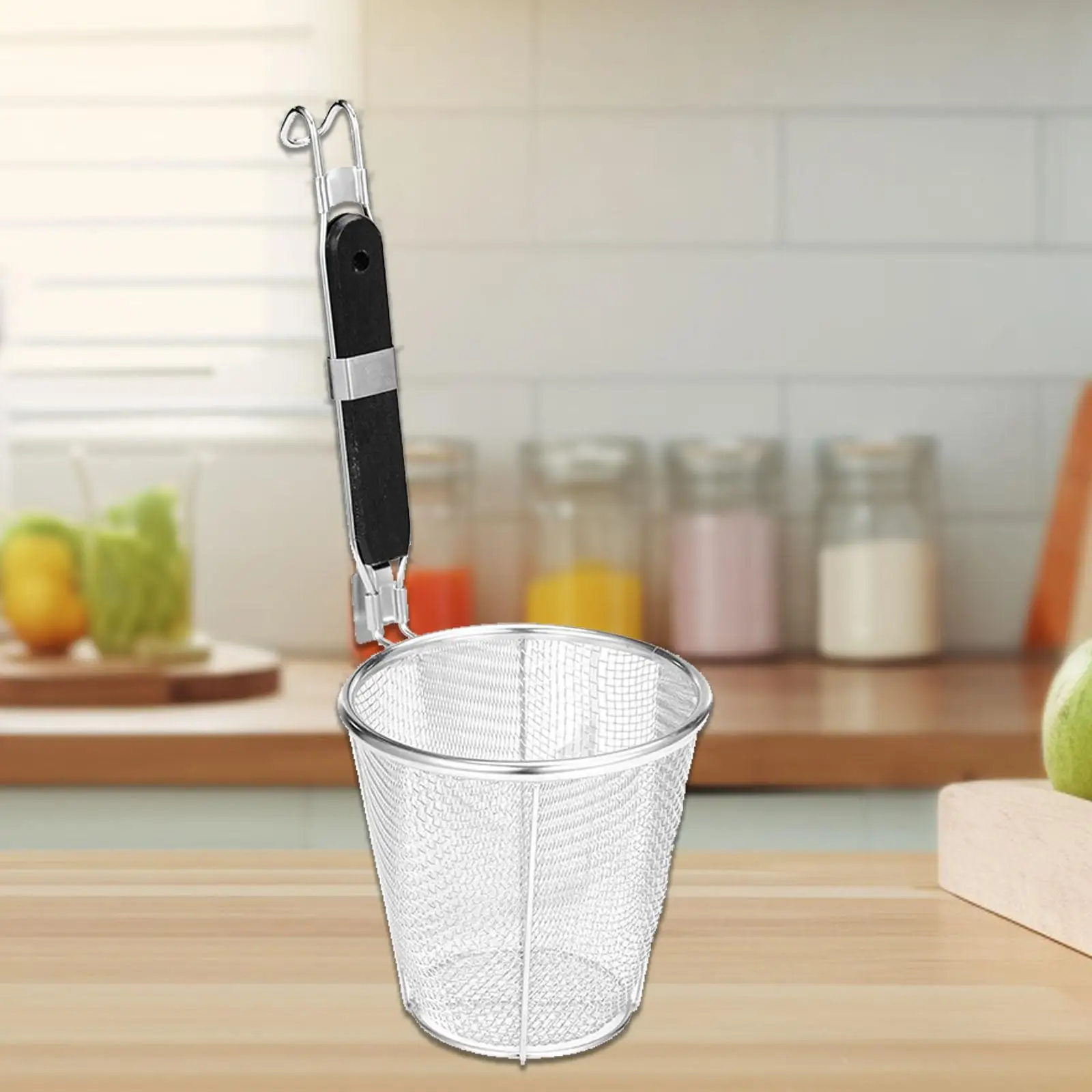 Food Colander with Hanging Hook Long Handle Kitchen Utensil French Fries Basket for Chips Chicken Straining Kitchen Restaurant