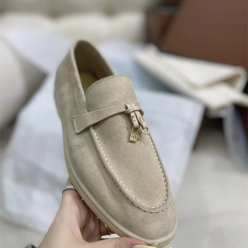 

European Version of Spring and Summer New Suede Tassel Metal Buckle Lazy Casual Flats Shoes Genuine Leather Soft Sole Flats Women's Shoes One-leg Colorful Versatile Beanie Shoes