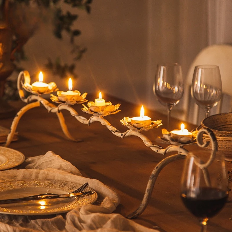 

French Romantic Vintage Candle Holder White Iron Candlesticks for Candles Chandelier Home Decor Room Decoration Wedding Props