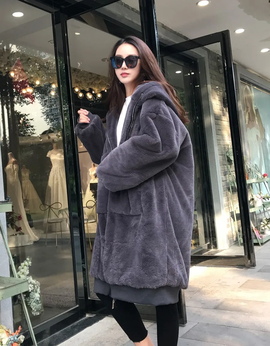 フェイクファートップコート レディース スリムフィット パファーダンスワイフ テックウェア 厚手バットウィングアウター ホーンボタン ファッション ラムズウール オールマッチ