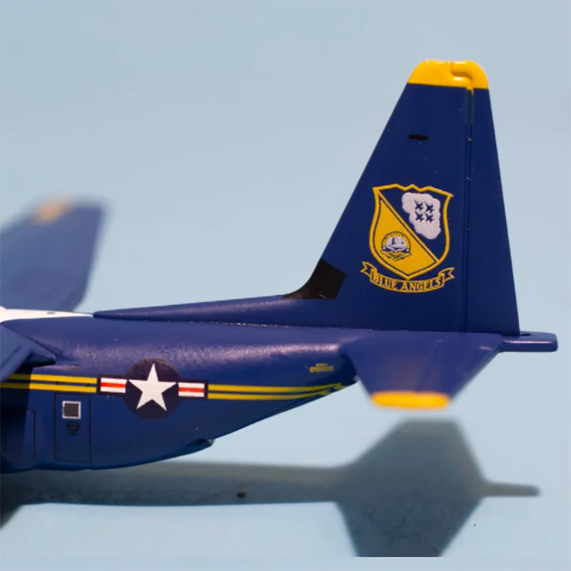 1/400 Scale GeminiJets GMUSM103 U.S. Navy C-130J Hercules Transport Aircraft Blue Angel Model Collectible Toy Gift