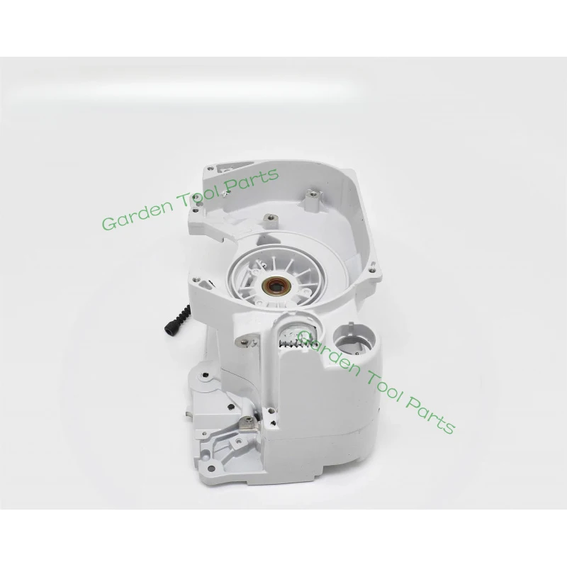 

Картер двигателя для бензопил STIHL MS381 MS382 MS250 MS251