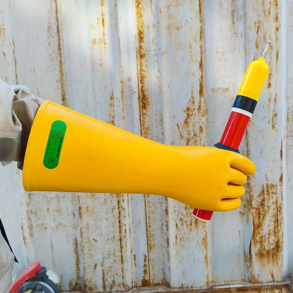 Guanti isolanti elettrici in gomma gialla 2025 Tensione di prova 35KV 27,5KV Tensione di lavoro Lunghezza 410 mm Funzione antiscivolo