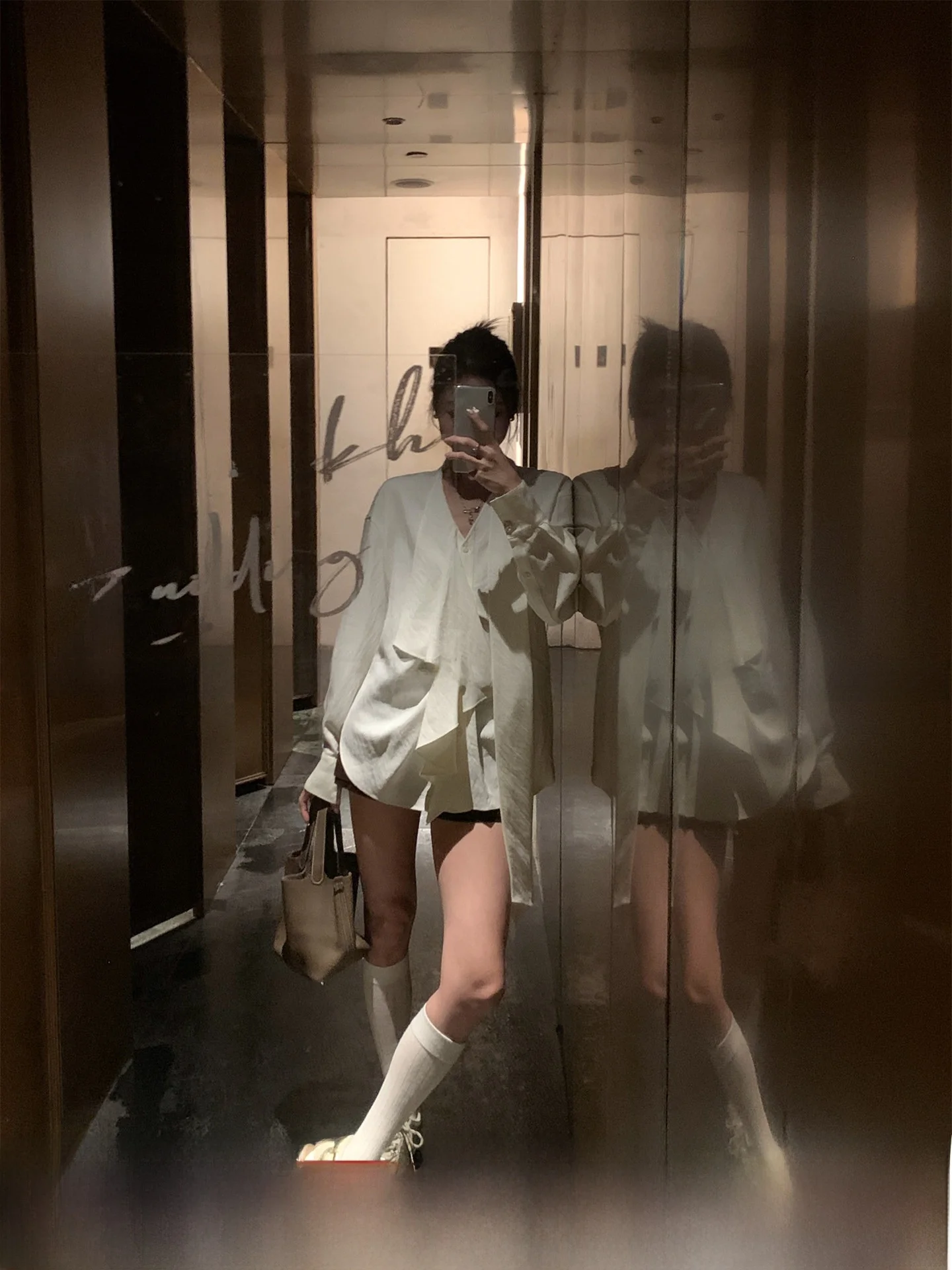 

GV Big Brother Silk Chiffon Design Sense Spring New Sle Women's irt Collar Long Sve Loose Fit Color Le Driftin...