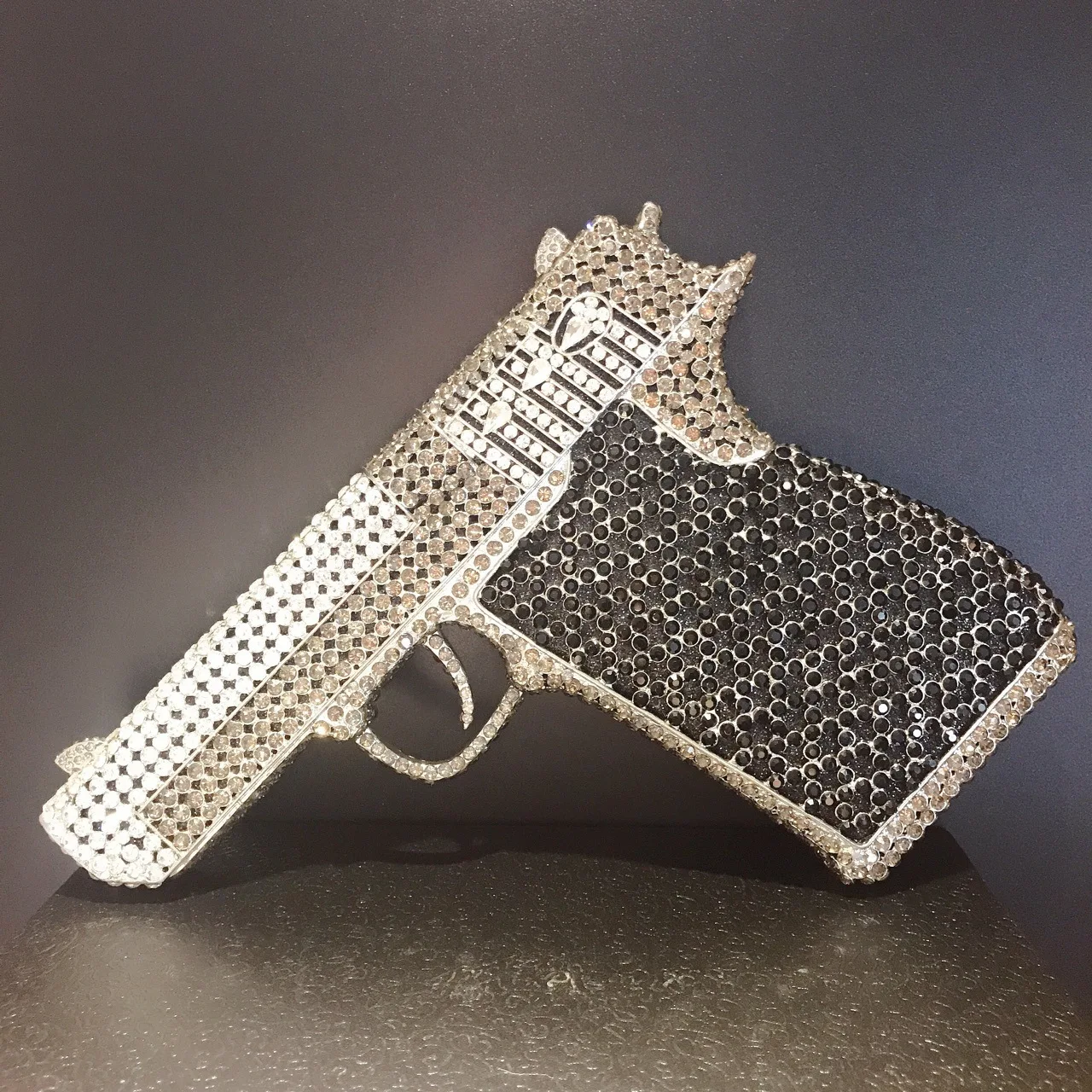 مرصع بالألماس عشاء مسدس على شكل الماس حقيبة صغيرة مأدبة شخصية مليئة بالماس حقيبة نسائية حقائب فاخرة المصممين #4