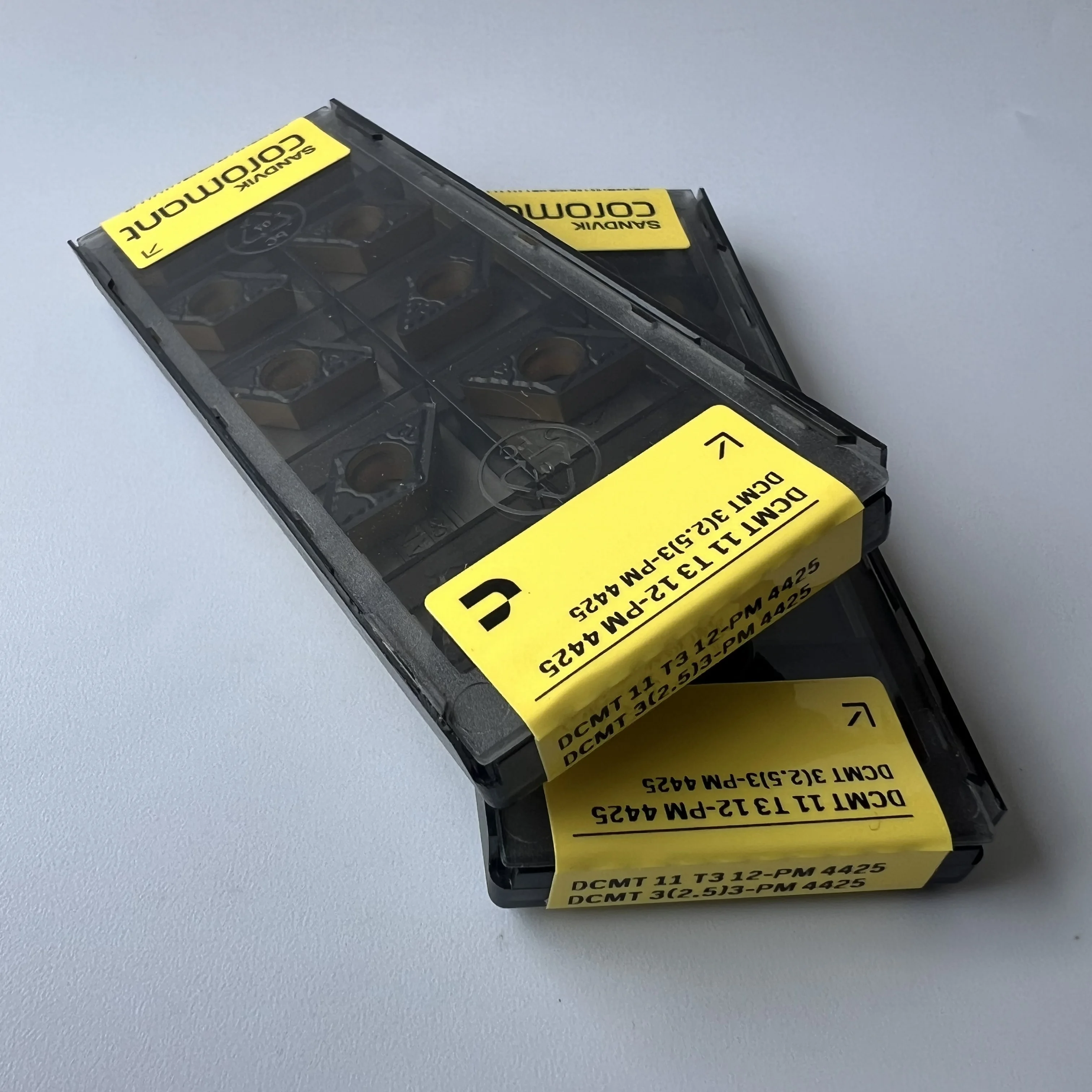 

DCMT11T312-PM 4425 CNC TOOL
