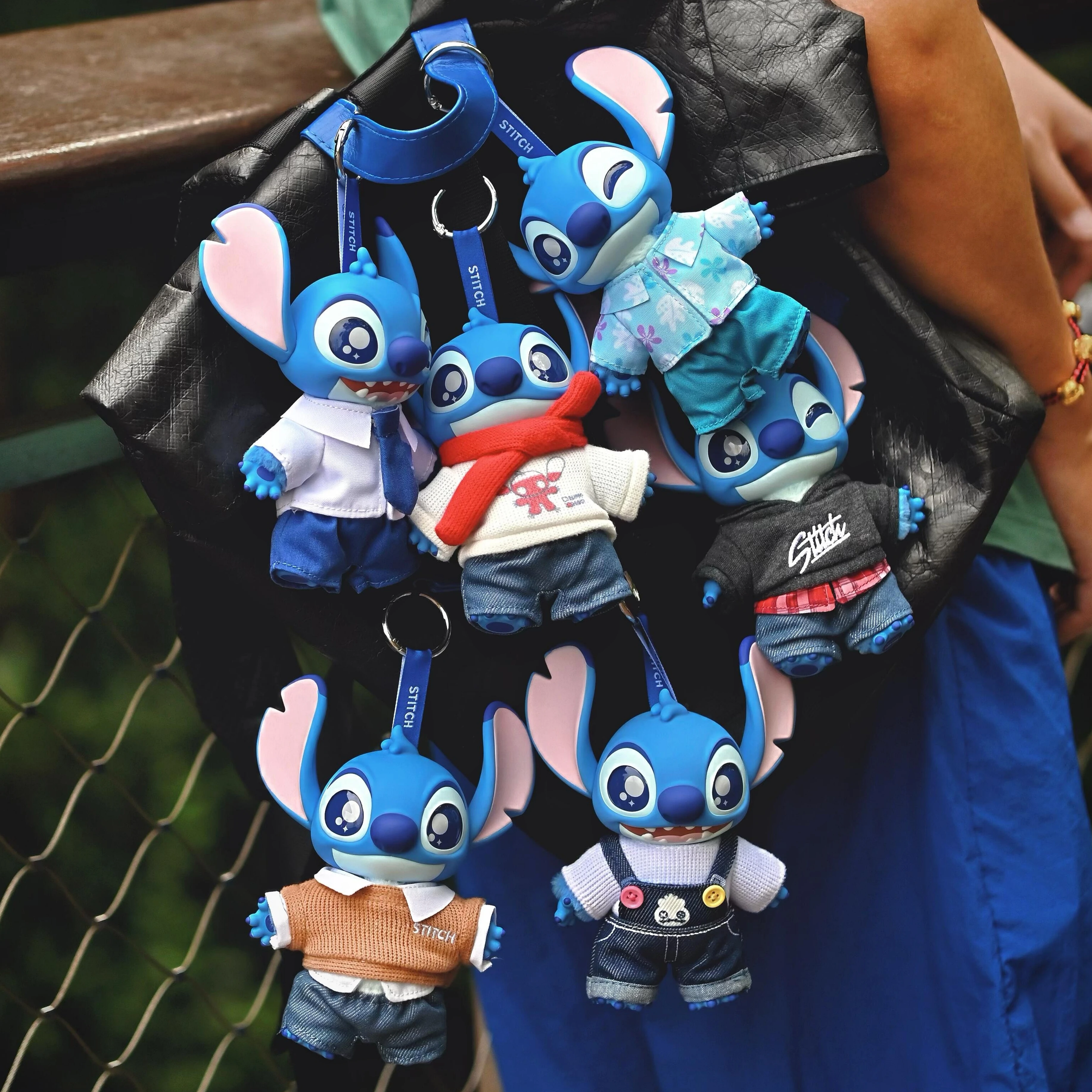 

Genuine Stitch Dress-Up Show Series Vinyl Plush Blind Box Cute Anime Dolls Model Pendant Decoration Trendy Toy Collection Gift