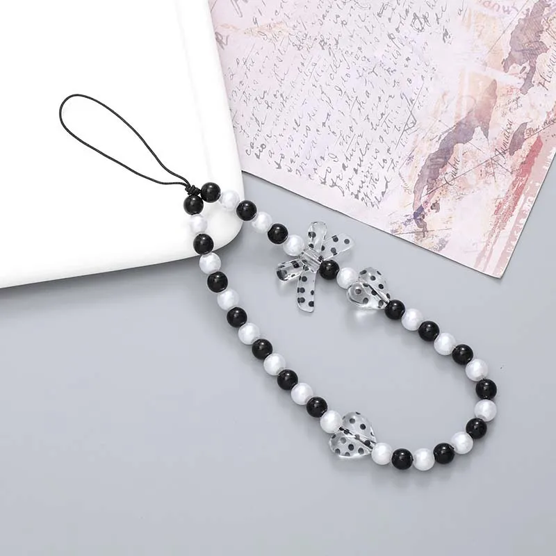 Fashion Love Bow Beaded Phone Chain Lanyard Jewelry for Women Cute Bear Crystal Loss Prevention Wrist Strap Tellphone Case Rope view 2