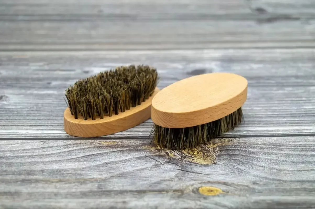 Professional Eco Friendly Boar Bristle Men\'s Shaving Brush Portable Barber Natural Beard Brush For Facial Cleaning Mustache Tool
