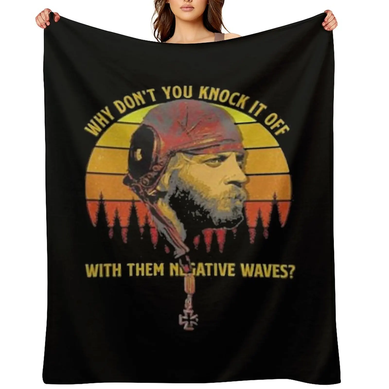 

Sergeant Oddball Relaxed Fit T-Shirt Throw Blanket Decorative Sofas Large Winter beds Blankets