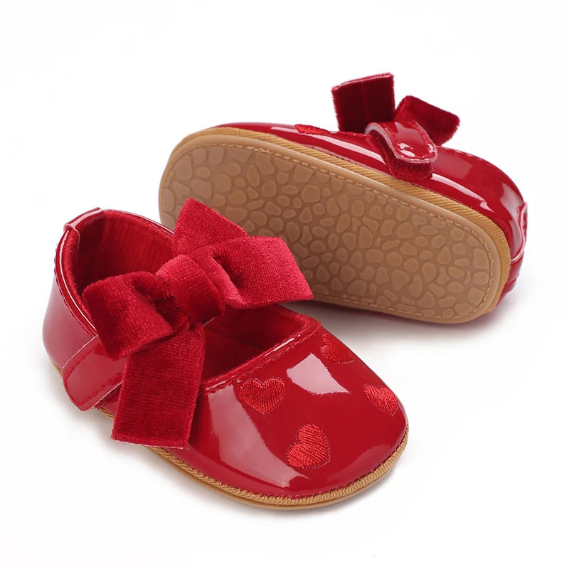 PU Leather Bowknot Baby Girls Shoes Cute Moccasins Heart Soft Sole Flat Shoes First Walkers Toddler Princess Footwear Crib Shoes