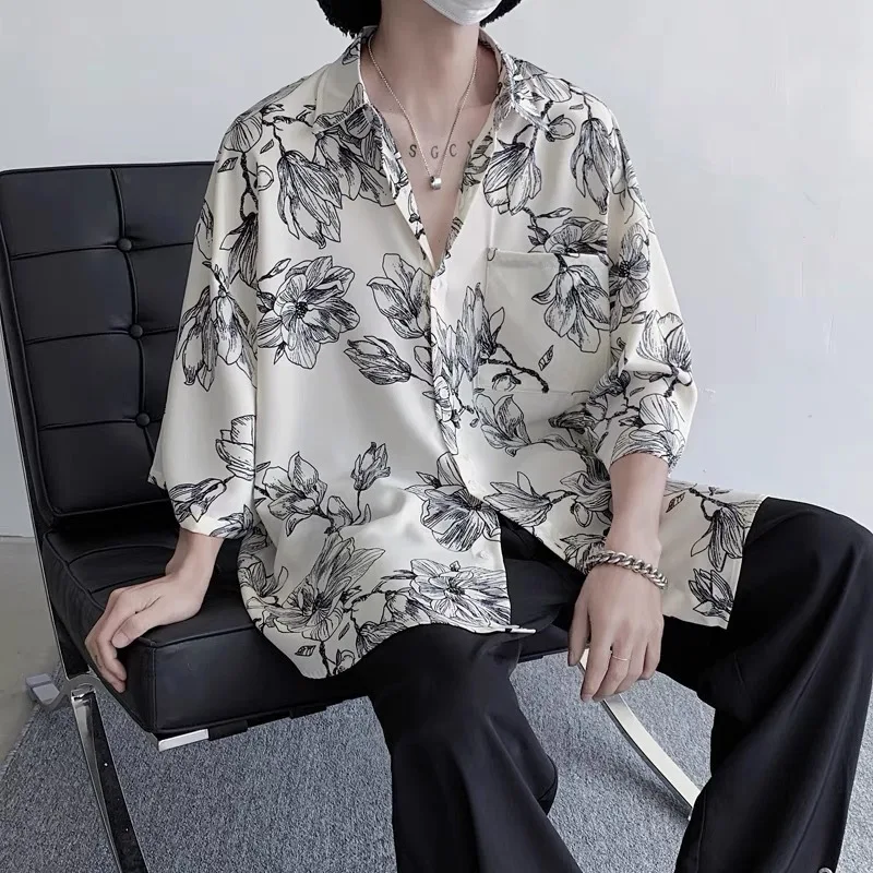 

Men's Casual Short Sleeve Camp Shirt Floral Design Lightweight Drape Quick Dry Wrinkle Resistant Loose Fit Summer Shirt