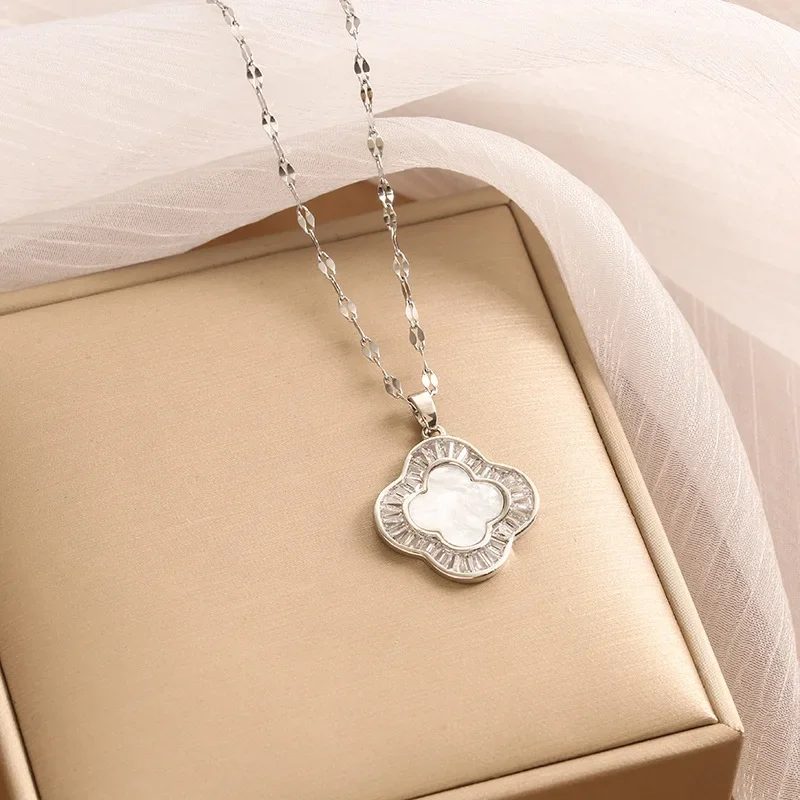 قلادة جديدة من الزركون لعام 2025 من عرق اللؤلؤ النسخة الكورية قلادة عصرية وبسيطة الطراز، قلادة شعبية للنساء