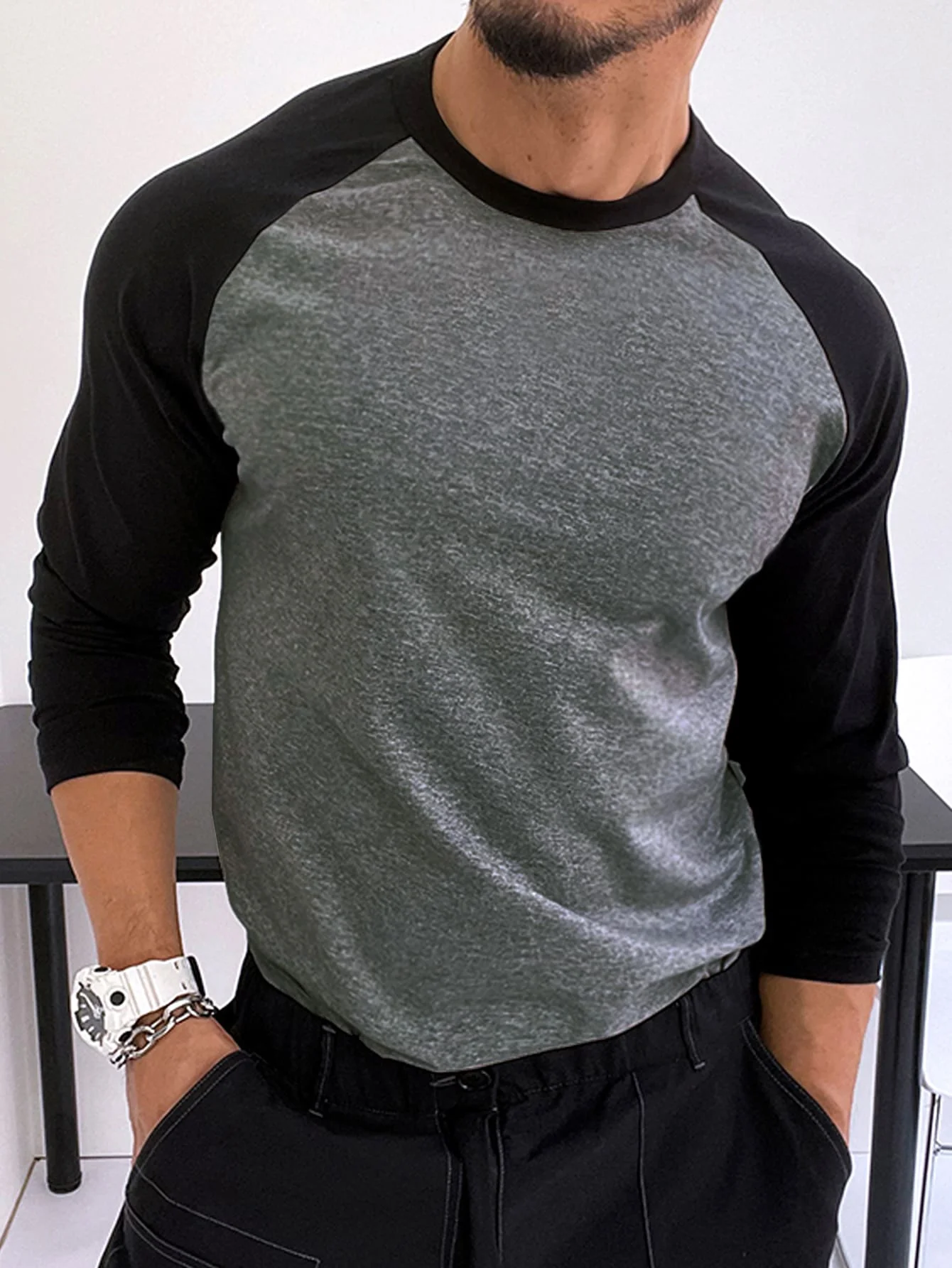 

Men's Color Block Raglan Long Sleeve Tee - Gray & Black, Casual Fall Wear