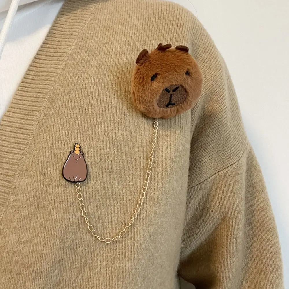 1PC Kawaii Lying Cartoon Doll Plush Brooch Chain Cute Shape Alloy Pin Capybara Versatile Accessories Metal Badge Bag