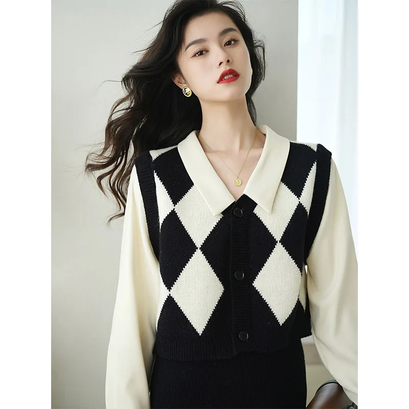 

Women's Autumn Winter V-ne Knitwear Fake Two-piecelattice Design Classic Retro Base Layer Top Korean Sle Long Sve
