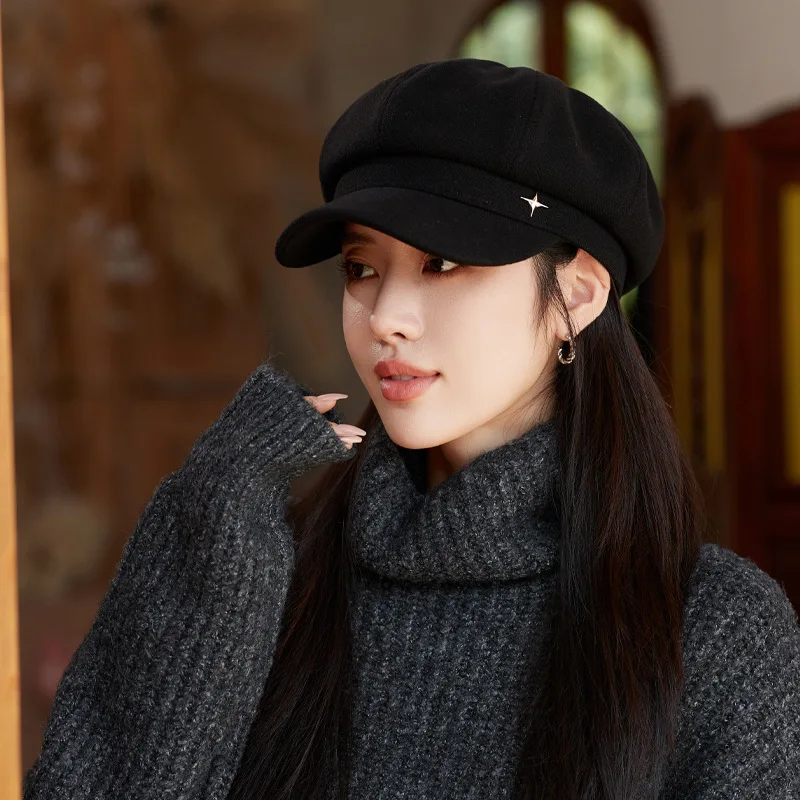 New Korean women's autumn-winter hat, high-class, four-pointed star logo, octagonal, face-narrowing newsboy cap