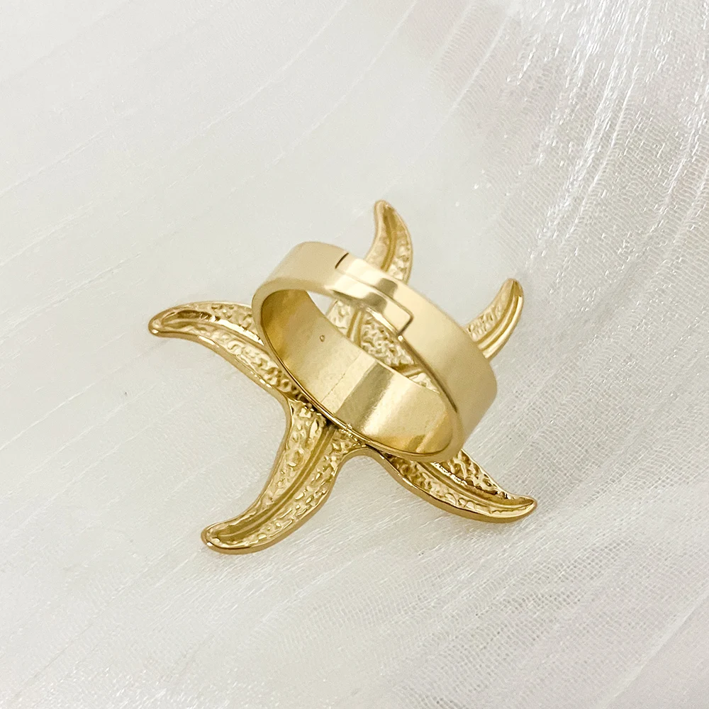 1pc Starfish Shaped Funny Stainless Steel Opening Ring 14K Gold Plated Funny Accessories Men and Women\'s Ring for Daily Wear