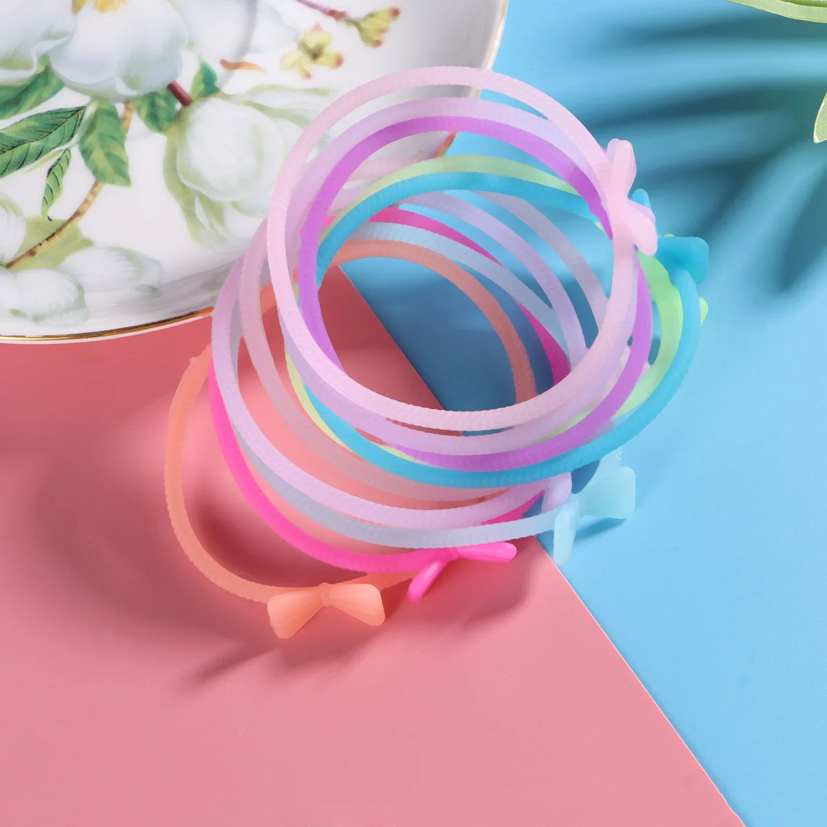 

2 Pcs Luminous Hairbands Silicone Accessories Ponytail Holder Elastic Bow Bracelet Hair Care Styling Tool