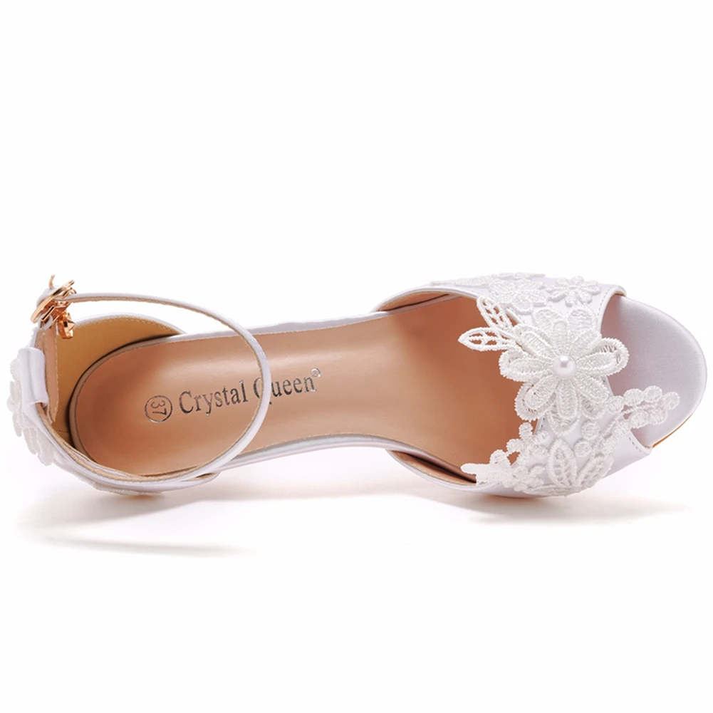 Crystal Queen White Pearl Lace Flower Wedding Shoes Women Open Toe High Heels Sandals Banquet Dress Stiletto