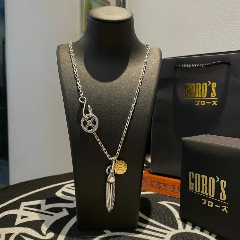 

Japan Tide Takahashi Goros Vintage Arrow Feather Pendant Necklace with Gold Medal Pendant Fashion Couple Versatile Hip-hop Rock