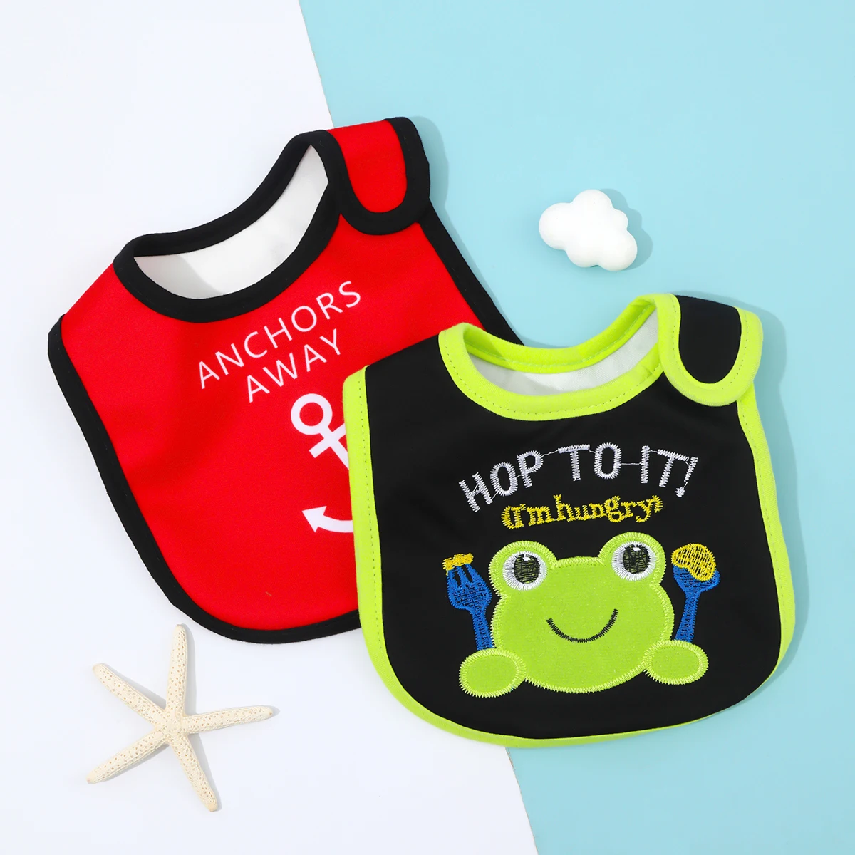 Random 2PCS  baby bib waterproof saliva towel for newborn baby rice pocket Cartoon embroidery bib for infant