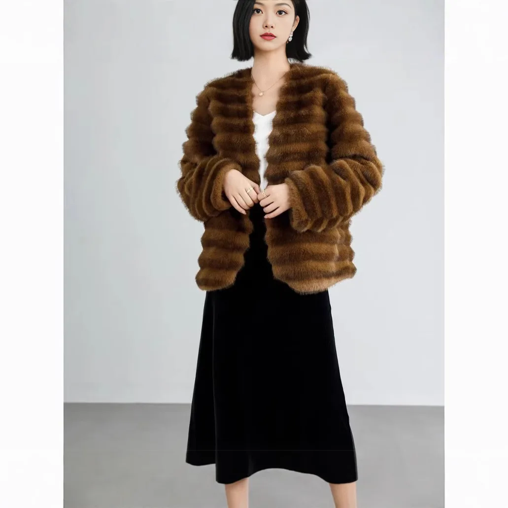 Warm New Fur Coat Stripe Winter Jacket Women Thick Outerwear Streetwear Fashion Casual Loose Real Natural Rabbit Fur Coat