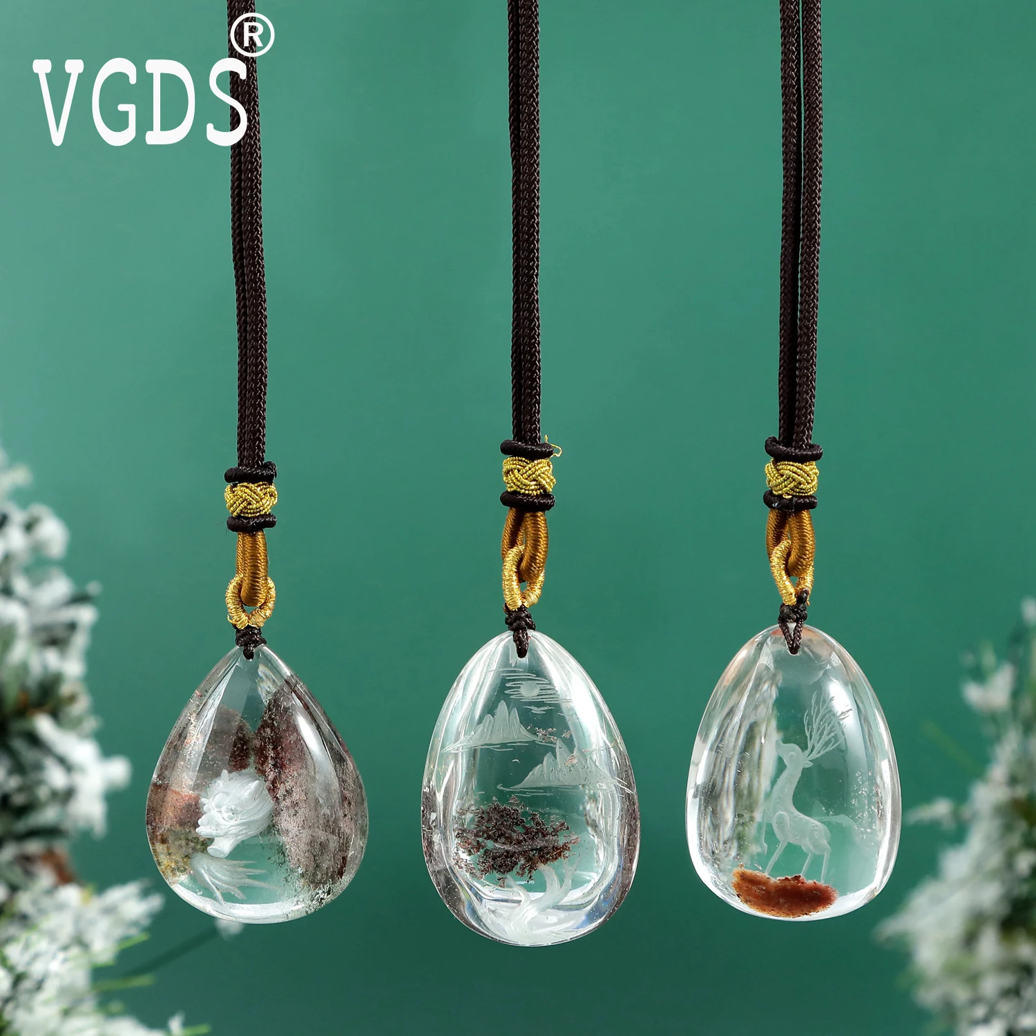 VGDS Only One Unique Natural Green Ghost Phantom Crystal Landscape Pendants 3D Interior Carved Charm Necklaces Men Women Jewelry