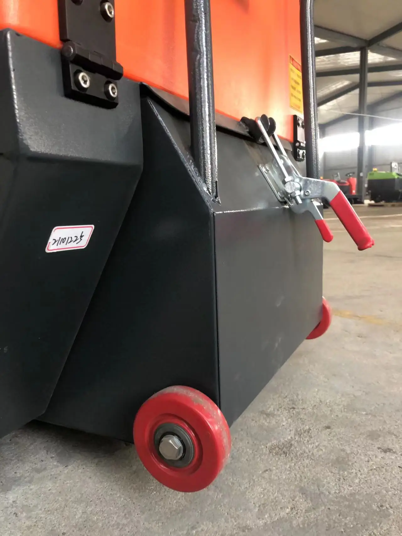 Wholesale Electric Cordless Scrubber Dryer Walk-Behind Automatic Industrial Cleaning Machine Including Road Sweeper