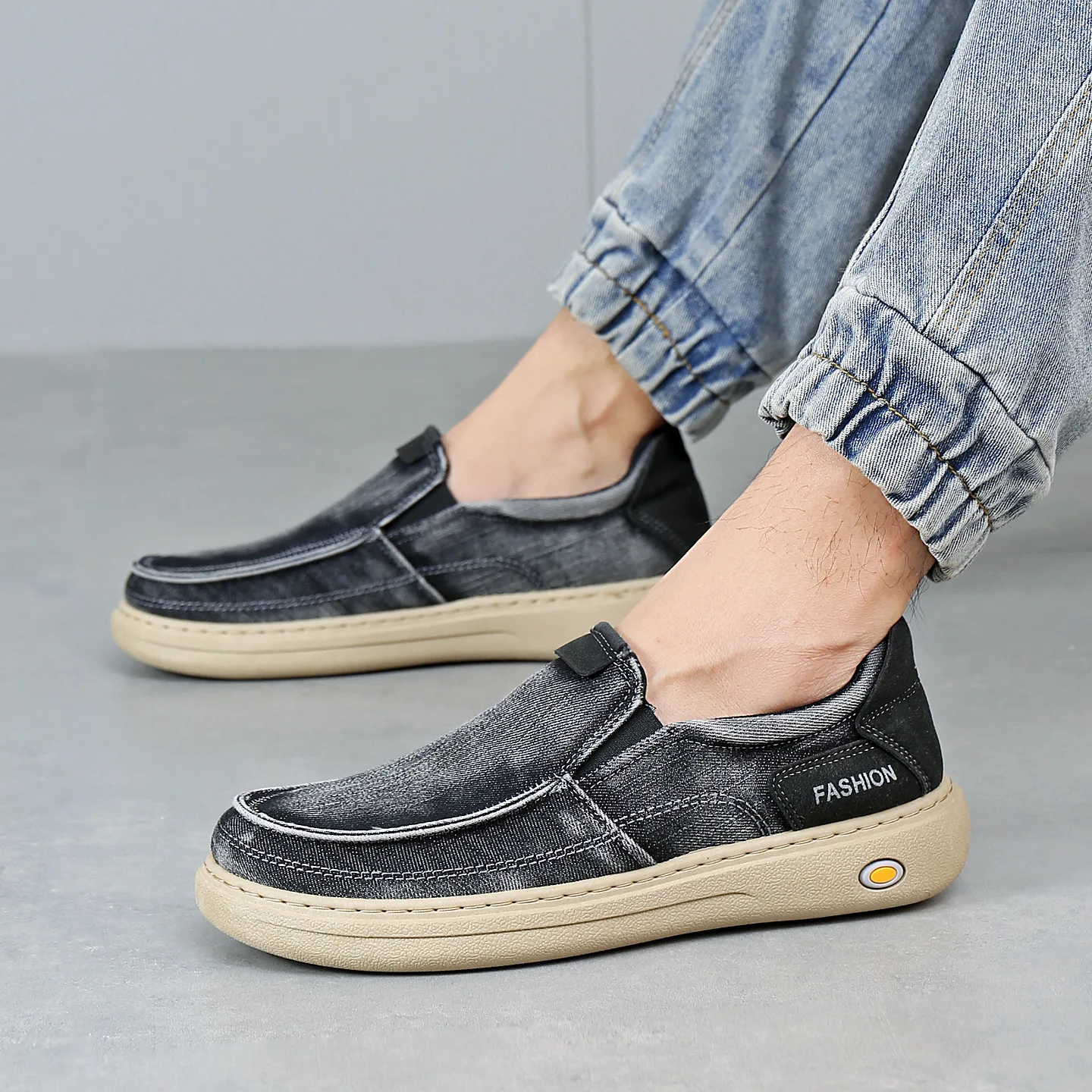 Autumn one-pedal men's shoes retro washed old cloth shoes breathable lazy casual shoes non-slip light and comfortable
