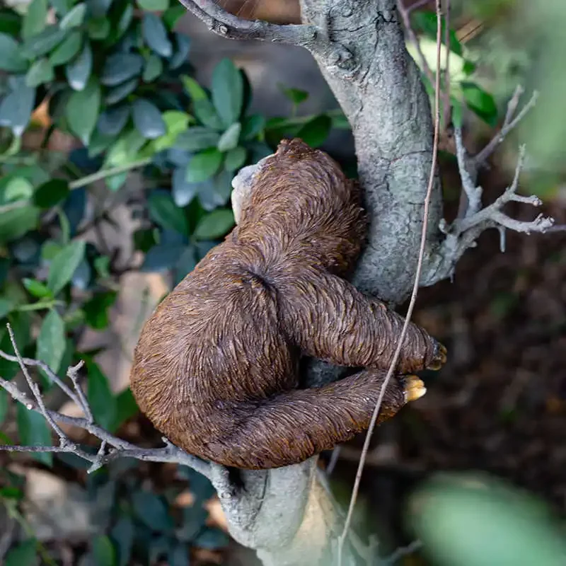 Garden Decoration Resin Crafts Simulation Sloth Tree Pendant Outdoor Balcony Courtyard Tree Layout Artificial Animal Ornaments