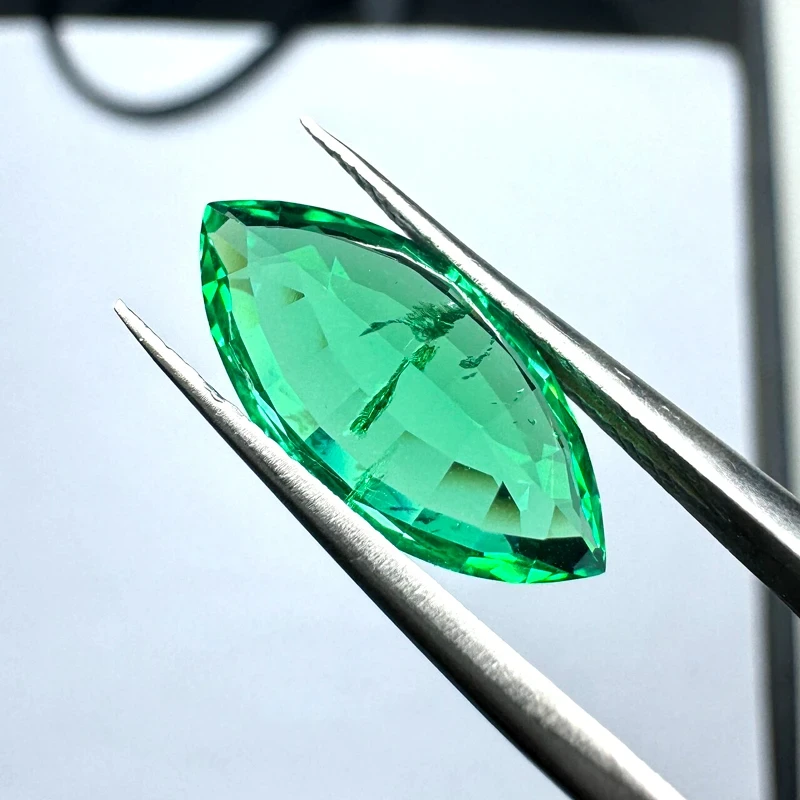 Top Hydrothermal Columbia Lab Grown Emerald Green Marquise Shape Gemstones für die Schmuckherstellung wählbares Zertifikat