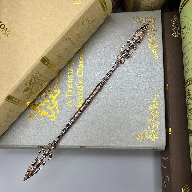 22cm Black Thorn Longhandled Weapon Halberd Alexios Kassandra Assassin's Metal Model Creed Odyssey AC Game Replica Collectible