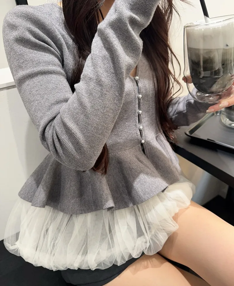 Japanese Style Sweet V-neck knitwear jacket Women's Lantern Hem Short Ruffled Long Sleeves Knitted Cardigan + Vest Two-piece Set