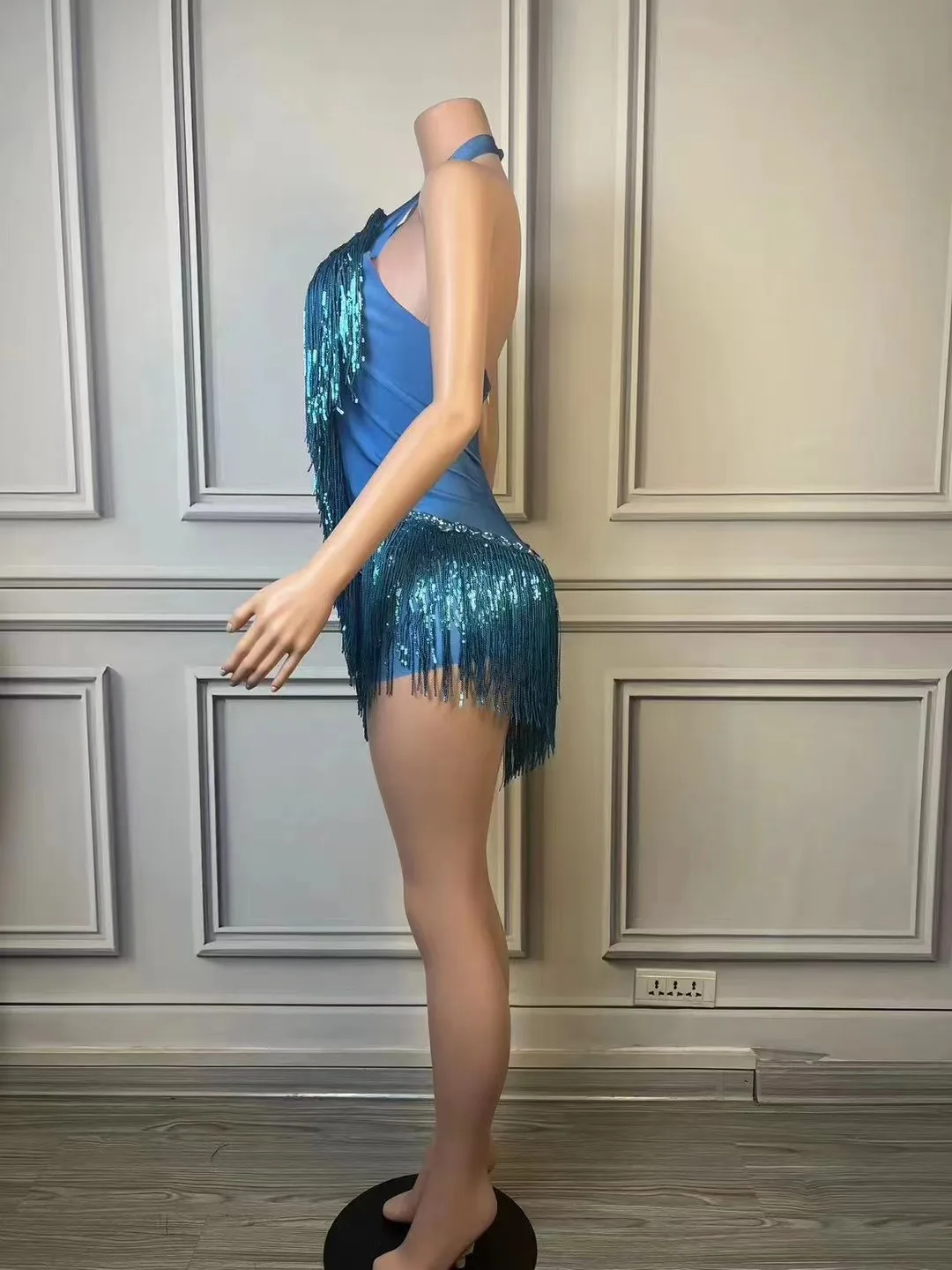 2024 Nieuwe Hot Style Glanzende Kwastje Latin Dans Rok Strakke Afslanken Temperament Sexy Ultra Korte Jumpsuit