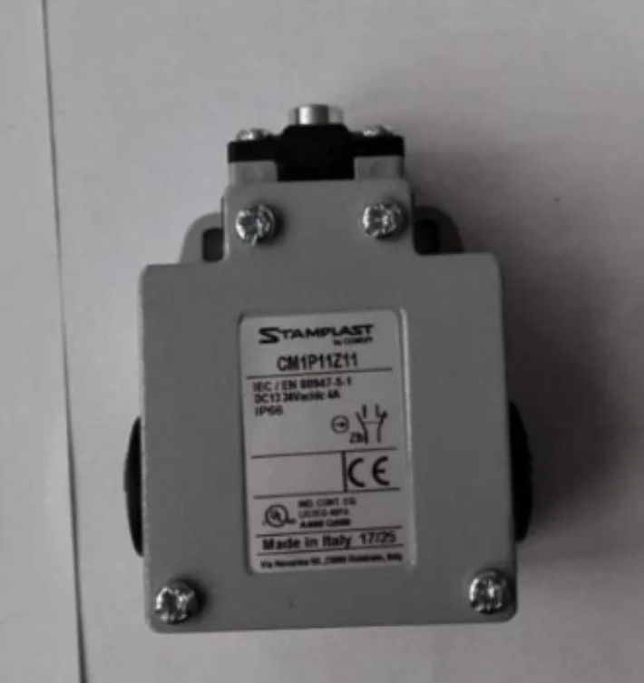 

Новый оригинальный концевой выключатель Comepi CM1P11ZII