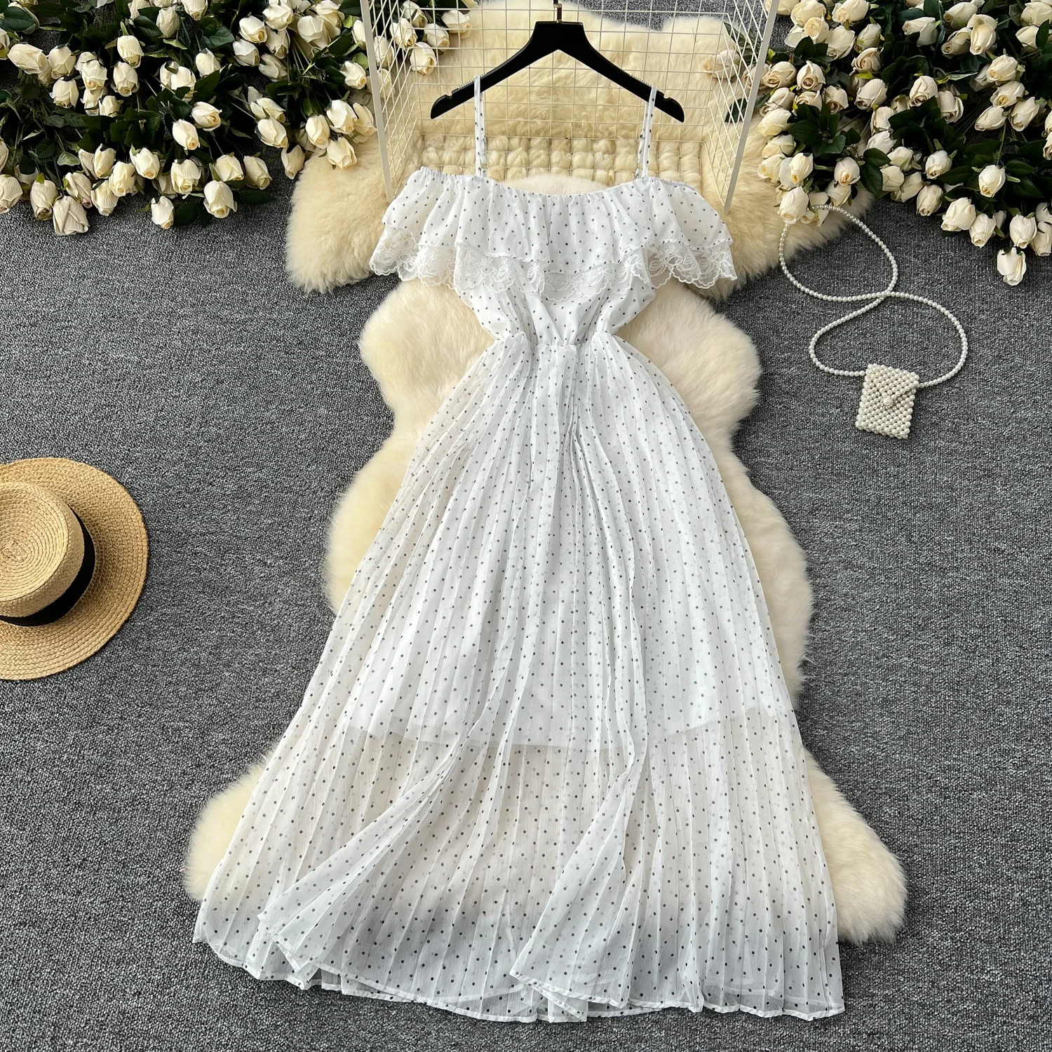 Clothland Women Sweet Dot Off Shoulder Dress Lace Patchwork Short Sleeve Straps Female Chic Midi Dresses Vestido QD733