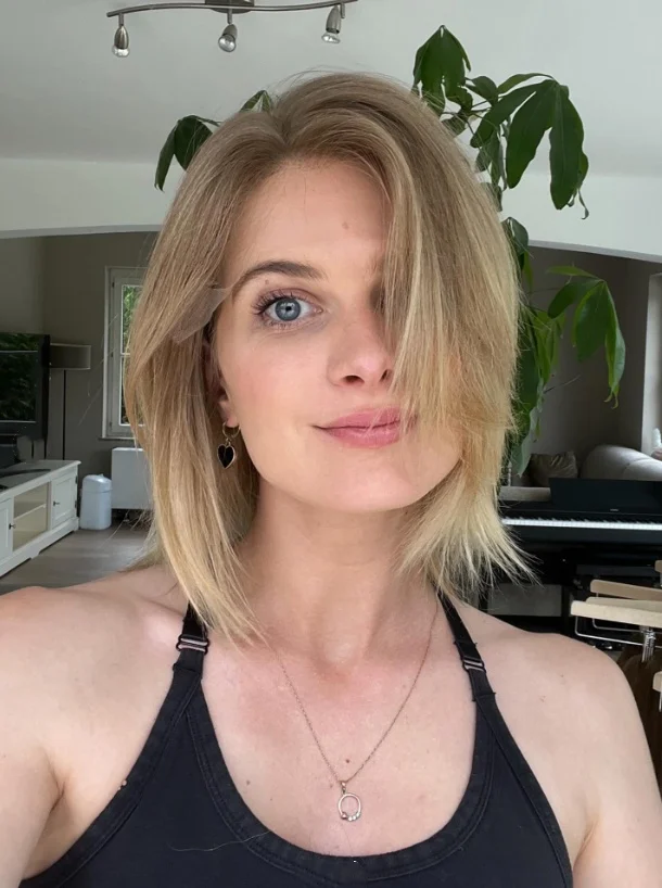 شعر مستعار أشقر قصير الدانتيل أمامي شعر مستعار اصطناعي أومبير شقراء مستقيم بوب شعر مستعار للنساء الجانب جزء الدانتيل شعر مستعار أمامي مقاومة للحرارة