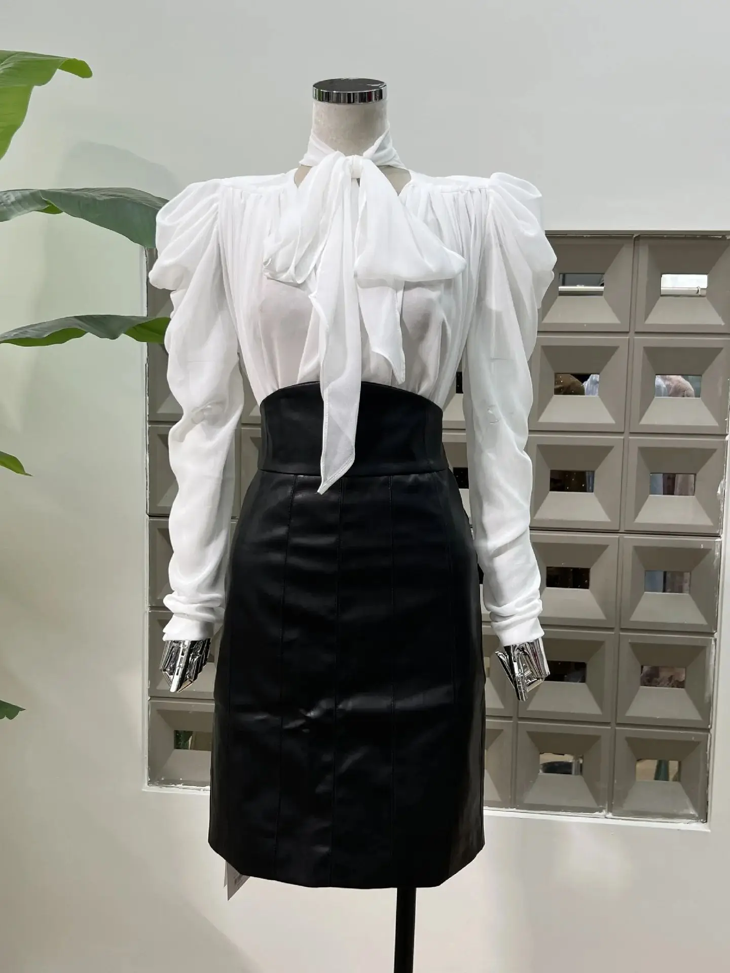 

2025 New Ribbon Blouse High Waist PU Bodyco Skirt Urban Office Outfit Women Two-Piece Fashion Elegant Style Long Sleeves Outfit