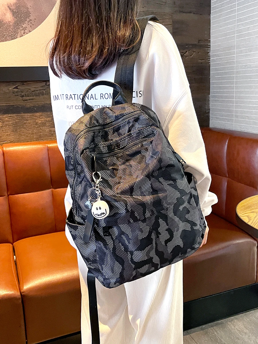 Trendy Brand Printed Hong Kong Style Leisure Backpack For Women 2025 New Large Capacity Men And Women Camouflage Backpack Trendy