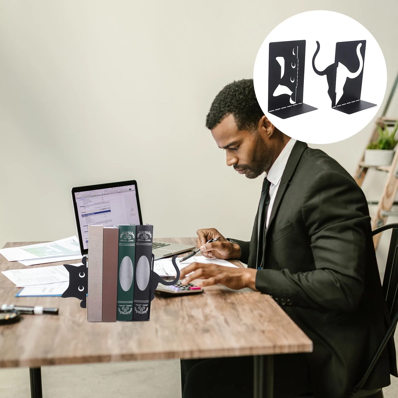 

Cute Cat Bookend Metal Book Ends Decorative For Shelves Organizers Home Office Library Non-Slip Base Iron Book Stand