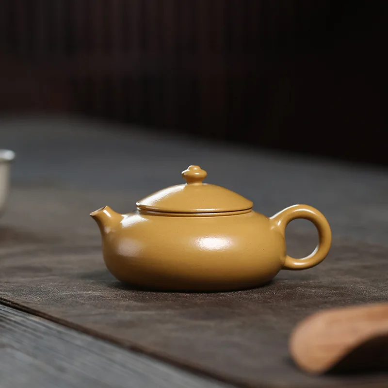 

Yixing Handmade Purple Clay Teapot Household Beauty Tea Pot Small Capacity Kettle Chinese Tradition Zisha Tea Set Teaware 110ml
