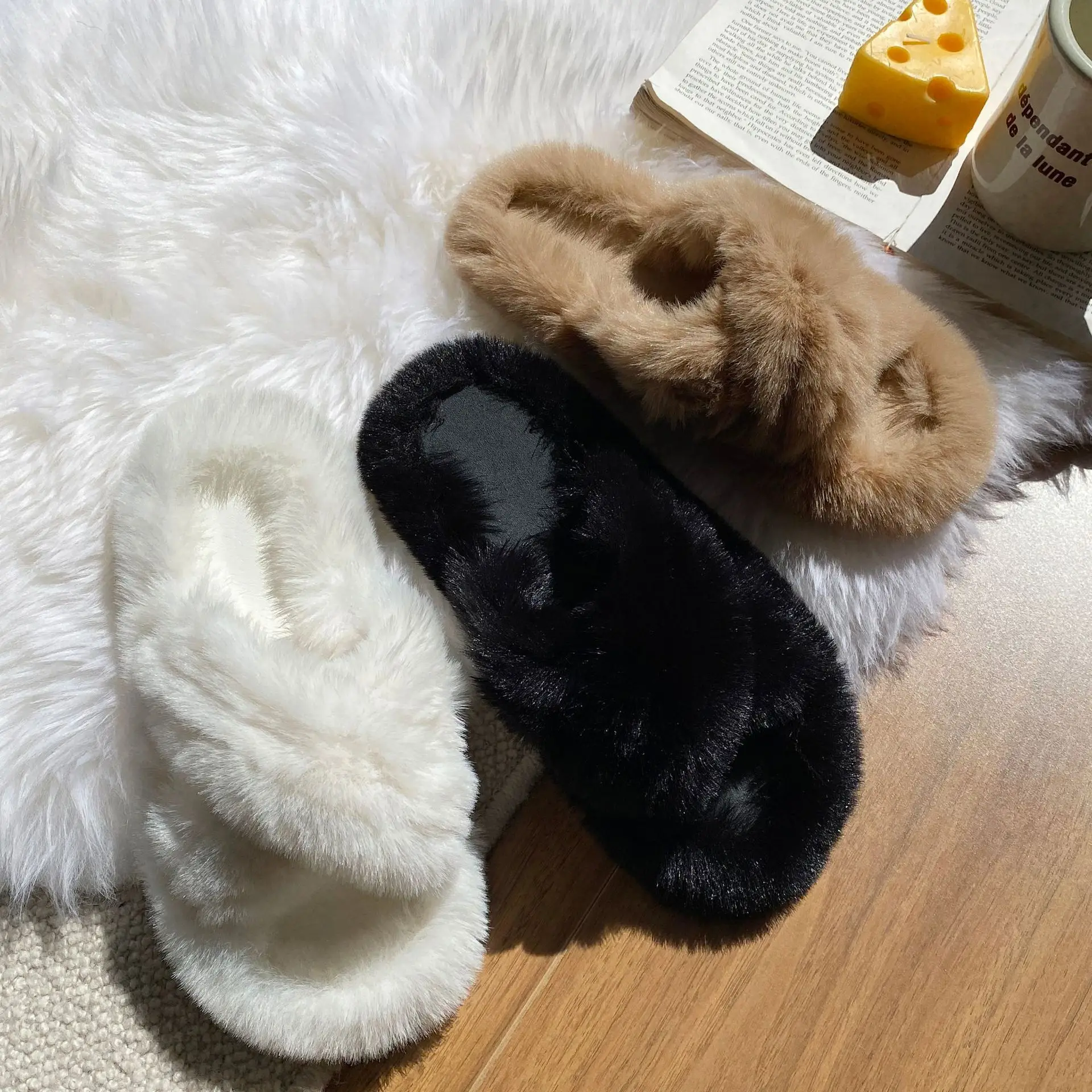 2024 Winter Women Home Indoor Casual Slippers Female Flip Flops Fluffy Shoes Cross Design Slides Ladies Soft Warm Plush Slipper