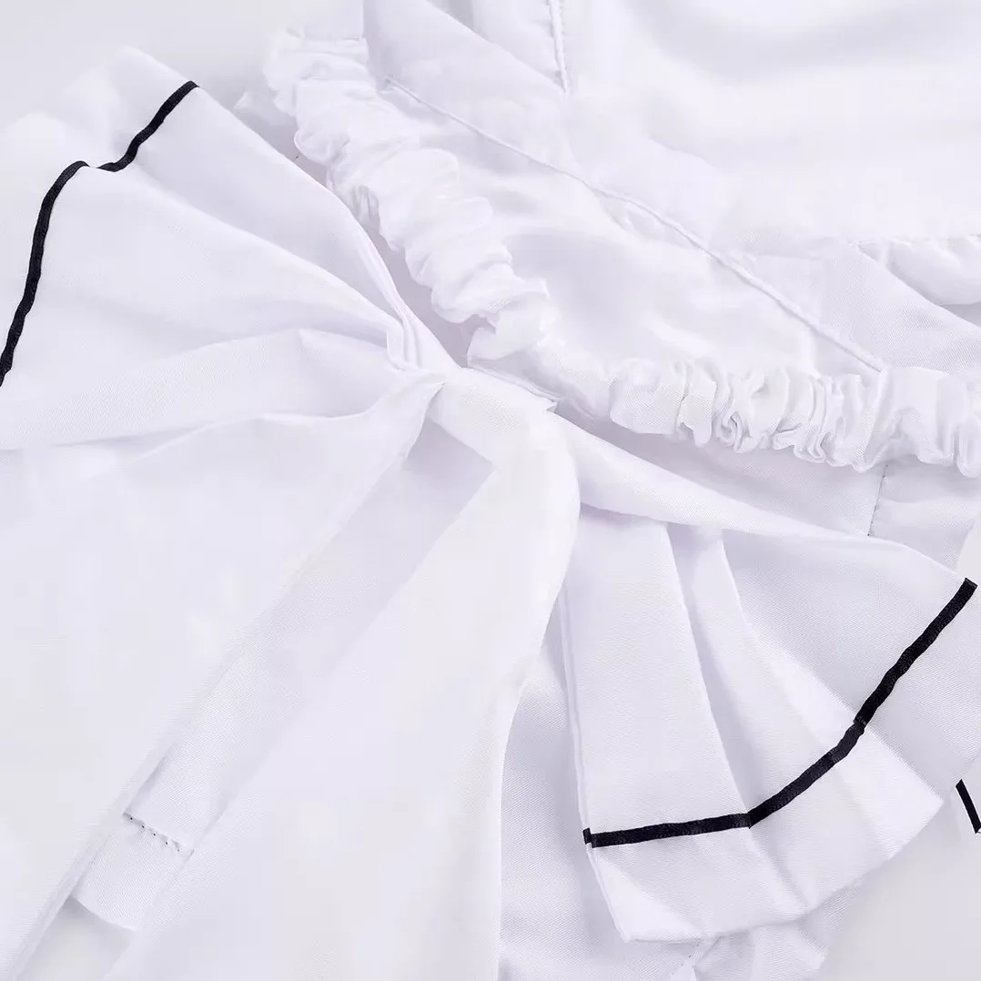 Sexy süßes Dienstmädchenkleid, weiße herzförmige Schürze, rückenfreies Nachthemd, Anime-Cosplay-Uniform-Set mit Socken