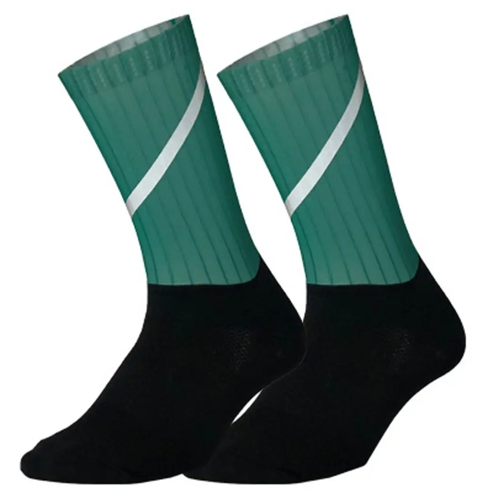 

1 пара светоотражающих велосипедных носков, дышащие, впитывающие пот, спортивные носки средней майки, противоскользящие спортивные носки унисекс, летние