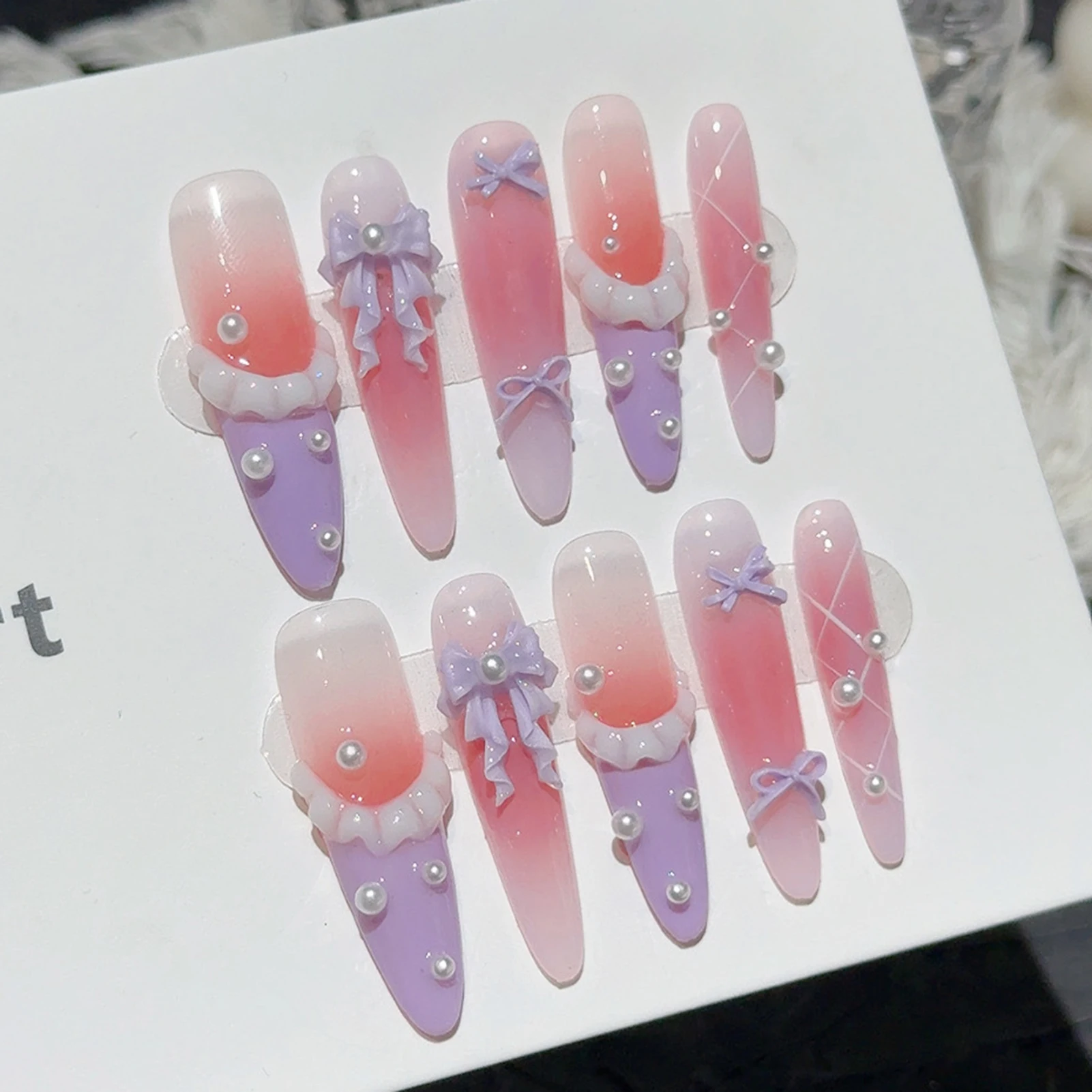 Y2K Blush kunstnagels met strik Handgemaakte lange stiletto doodskist Druk op nagel met parels Roze Paars Frans Valse nagel Draagbaar