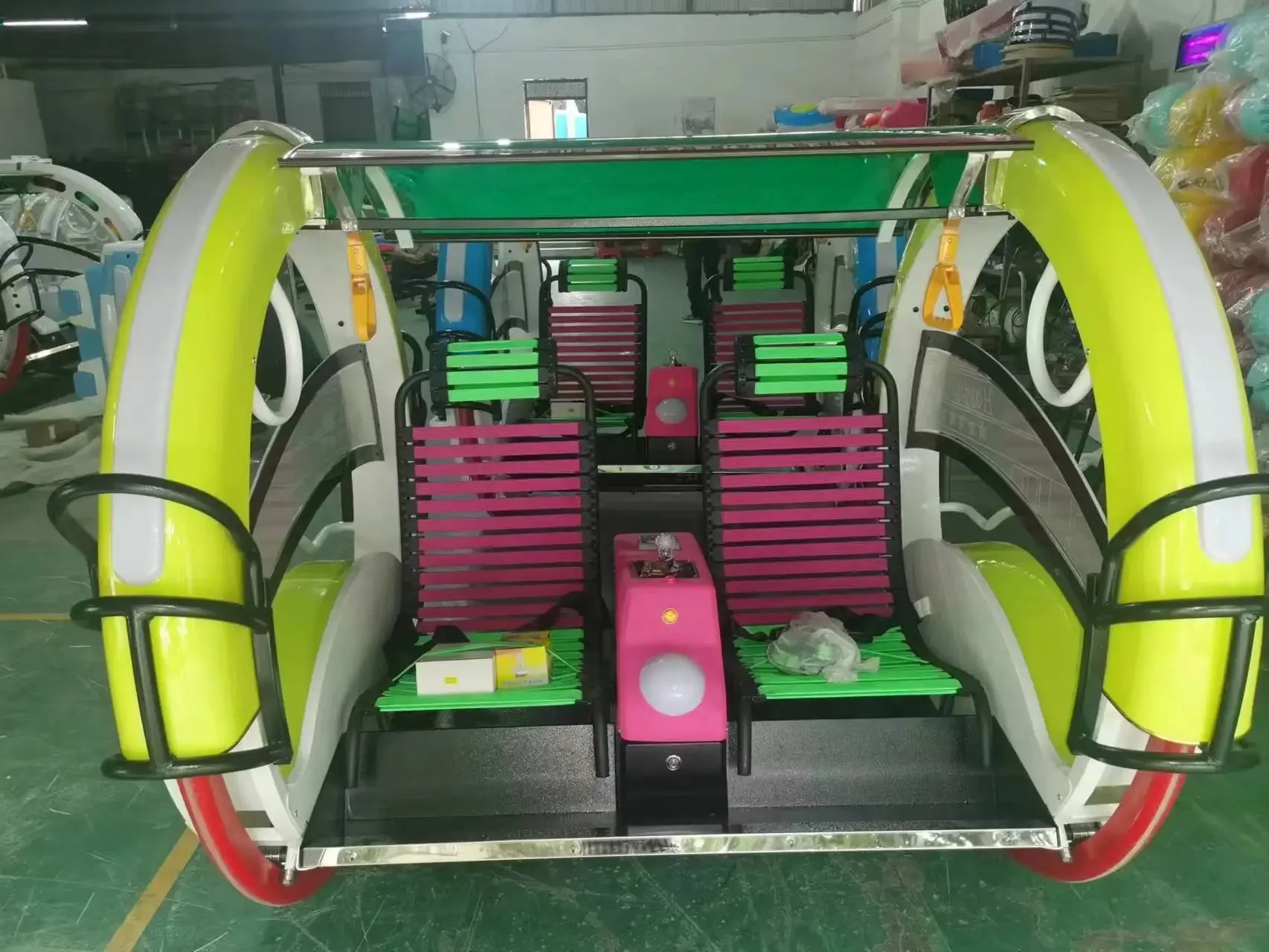 Installations extérieures de parc d'attractions roulement de contrôle de rotation de 180 degrés